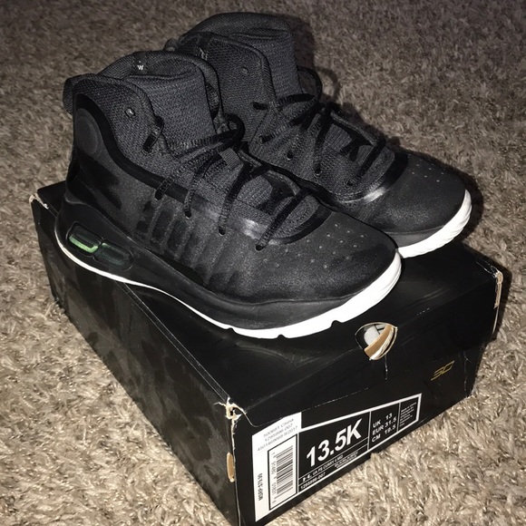 curry 4 youth shoes